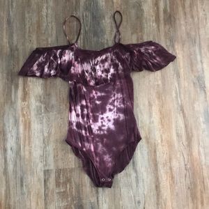 American Eagle tie-dye off the shoulder bodysuit